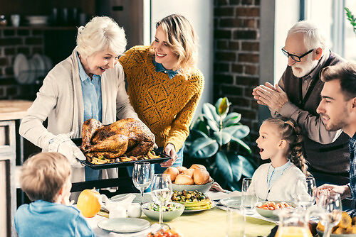 Thanksgiving & Aging Parents: What To Do For Their Well-Being