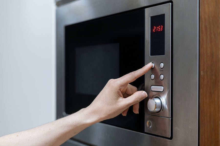 Peace of Mind for Seniors: Using Automatic Microwave Shutoff to Avert Home Fire Dangers
