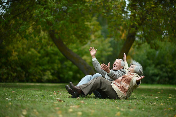 Why Seniors Prefer Aging in Place and What are the Benefits of Aging in Place