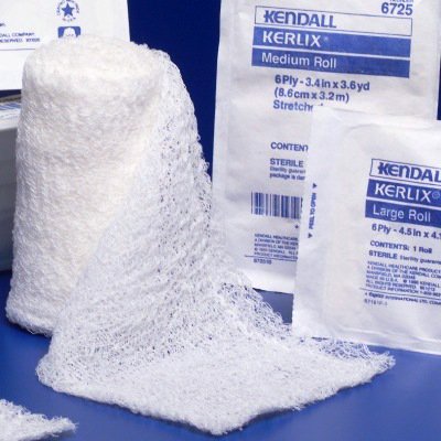 Kerlix(TM) Fluff Bandage Roll, 41/2 Inch x 4-1/10 Yard